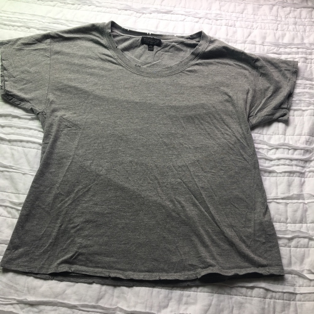 TOPSHOP gray short sleeved tee !!